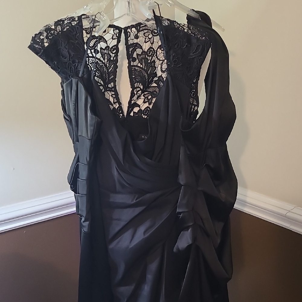 MARINA Black Satin and Lace Backless Dress